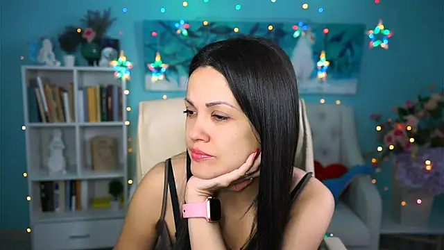 Snapshot of KarolinaRobinson chatting on 25, 1, 2025 KarolinaRobinson online show from 25, 1, 2025