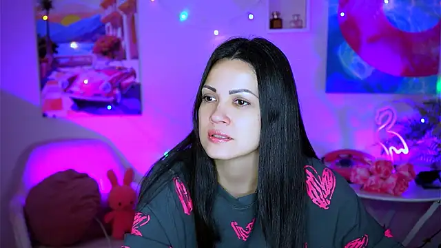 Snapshot of KarolinaRobinson chatting on 11, 2, 2025 KarolinaRobinson online show from 11, 2, 2025