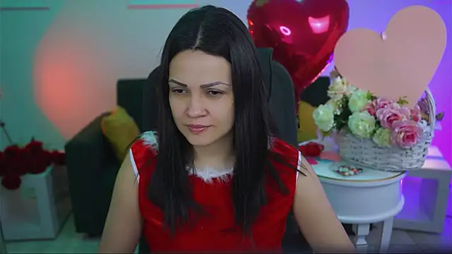 Snapshot of KarolinaRobinson chatting on 13, 2, 2025 KarolinaRobinson online show from 13, 2, 2025