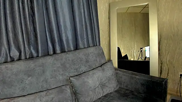 Stacey Brown online show from 12, 12, 2024