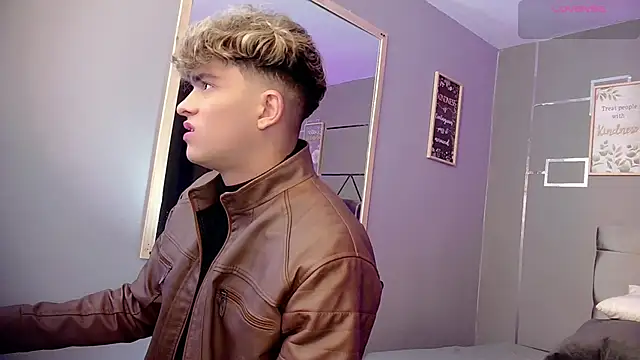 ANDRIUS 24 online show from 2, 2, 2025