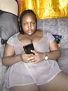 Snapshot of Bigboobylovers chatting on 4, 1, 2025 Bigboobylovers online show from 4, 1, 2025
