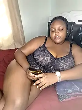 Snapshot of Bigboobylovers chatting on 17, 2, 2025 Bigboobylovers online show from 17, 2, 2025