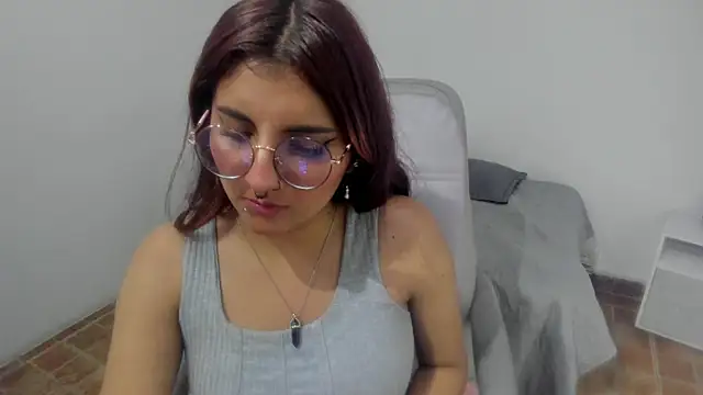 Snapshot of Alliccee chatting on 7, 12, 2024 Alliccee online show from 7, 12, 2024