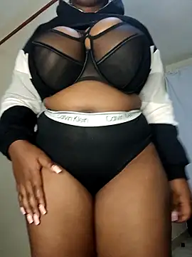 Snapshot of suckmyboobs12_ chatting on 29, 10, 2025 suckmyboobs12 online show from 29, 10, 2025