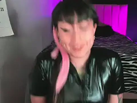 Sophiemarie5 online show from 1, 2, 2025