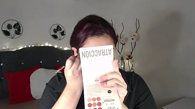 KathyGonzalez online show from 14, 1, 2025