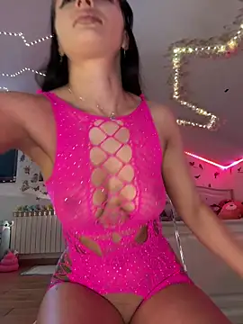 Snapshot of SelenaBee chatting on 19, 2, 2026 SelenaBee online show from 19, 2, 2026