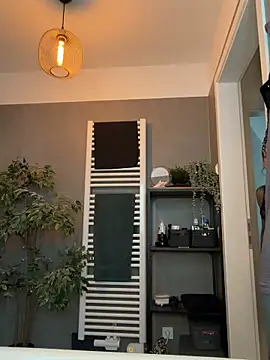 Snapshot of ElenaHaze chatting on 25, 3, 2026 ElenaHaze online show from 25, 3, 2026