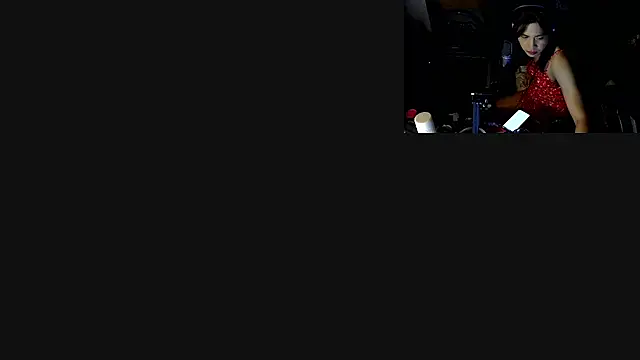 Snapshot of tashakaixxx chatting on 1, 1, 2025 tashakaixxx online show from 1, 1, 2025