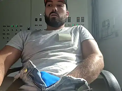 Leonormaldick online show from 8, 10, 2025