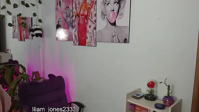 Snapshot of Jonesliam23 chatting on 17, 3, 2025 Jonesliam23 online show from 17, 3, 2025