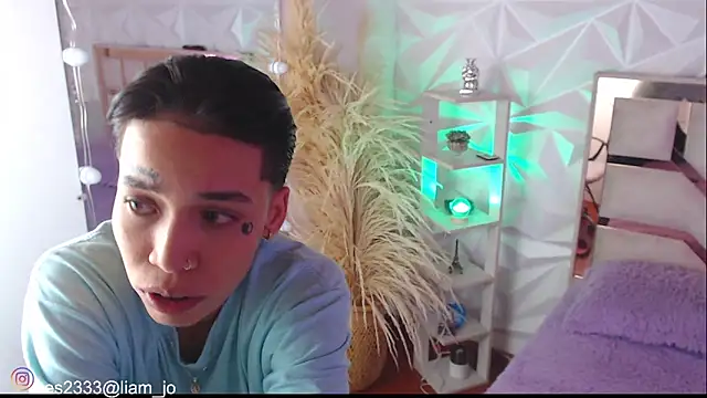 Jonesliam23 online show from 14, 10, 2025