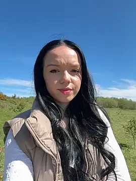 Vanesskaa online show from 24, 4, 2026