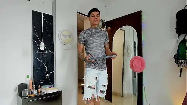 Jordyrodriiguez online show from 23, 11, 2025