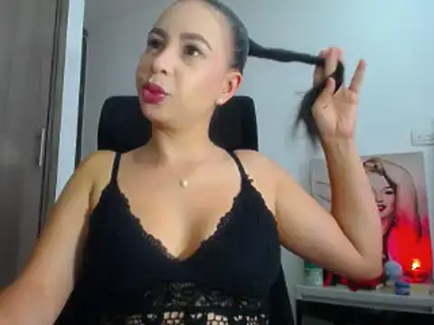 Snapshot of Shantalhotx69 chatting on 12, 2, 2025 Shantalhotx69 online show from 12, 2, 2025