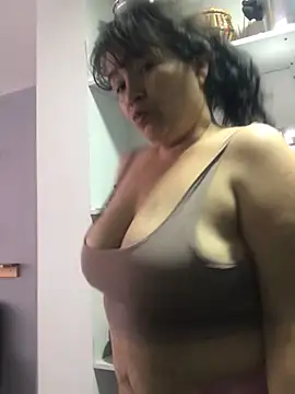 Sweeetness Milf online show from 19, 12, 2024