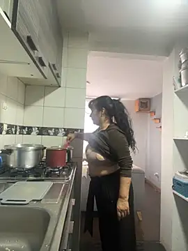 Sweeetness Milf online show from 26, 9, 2025