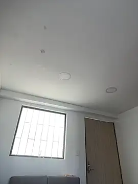 LauraCadwell online show from 22, 3, 2025