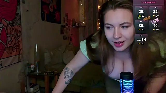 LisaCase online show from 24, 10, 2025