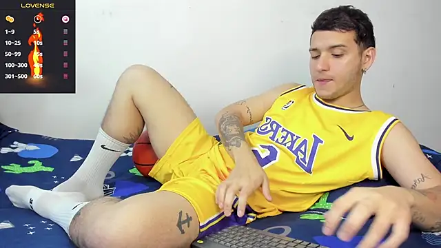 Noha white online show from 6, 1, 2025