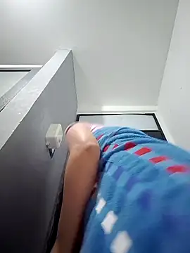 Snapshot of baby_five chatting on 15, 4, 2026 baby five online show from 15, 4, 2026