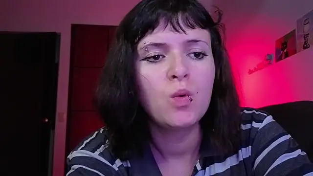 NEXT DOOR GIRL  online show from 28, 5, 2026