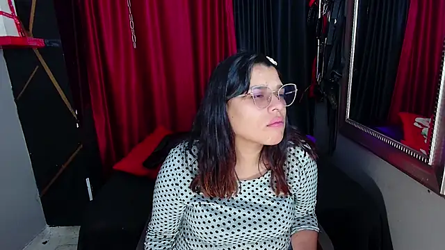 Snapshot of AvaLusty chatting on 28, 1, 2025 AvaLusty online show from 28, 1, 2025