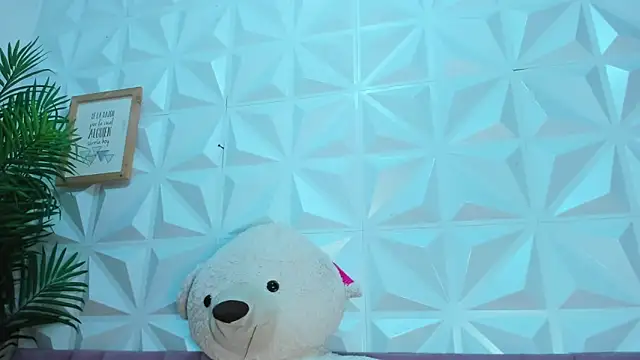 Briyit Doll online show from 24, 9, 2025