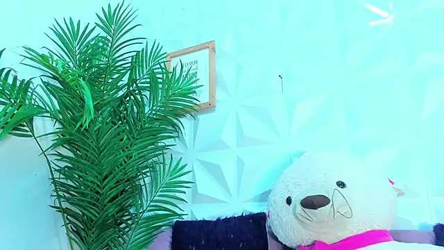 Briyit Doll online show from 1, 10, 2025