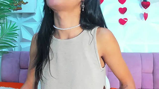 Briyit Doll online show from 28, 3, 2026