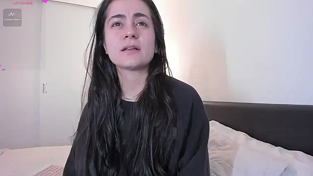 Snapshot of guccipussy1 chatting on 23, 1, 2025 guccipussy1 online show from 23, 1, 2025