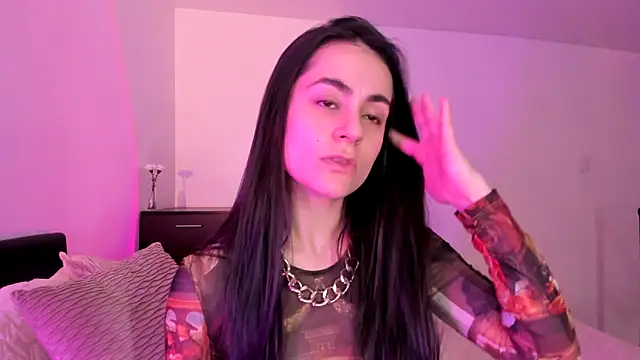 Snapshot of guccipussy1 chatting on 13, 3, 2025 guccipussy1 online show from 13, 3, 2025