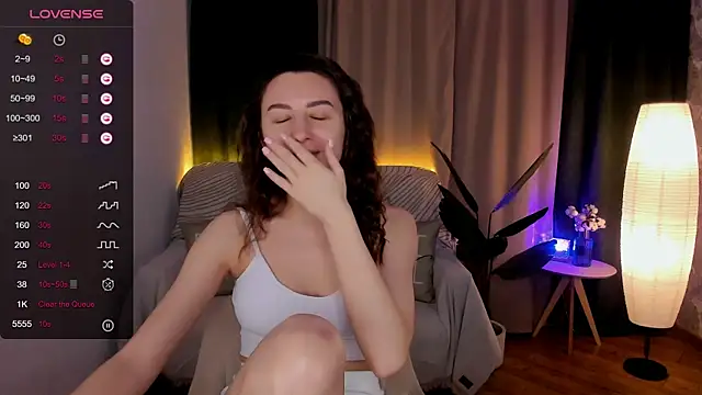 Snapshot of annacooleman chatting on 1, 2, 2025 annacooleman online show from 1, 2, 2025