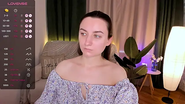 Snapshot of annacooleman chatting on 12, 3, 2025 annacooleman online show from 12, 3, 2025