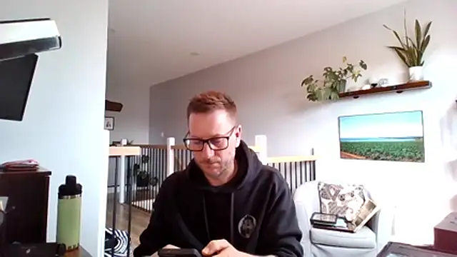 Bigdicktrav902 online show from 10, 4, 2026