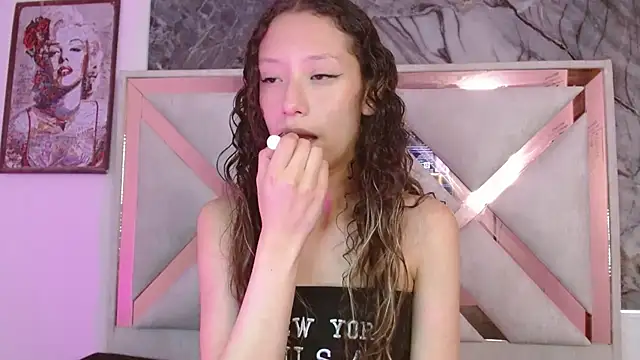 abbycutecs online show from 25, 9, 2025