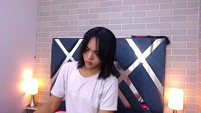 Snapshot of AndreaGil_ chatting on 15, 1, 2025 AndreaGil  online show from 15, 1, 2025