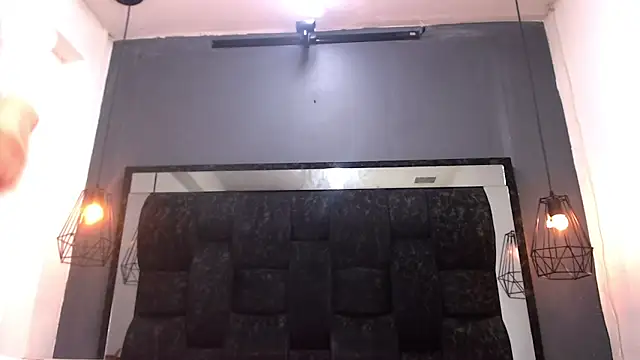 AndreaGil  online show from 7, 1, 2026