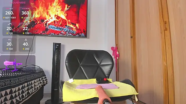 lily evil online show from 29, 4, 2026