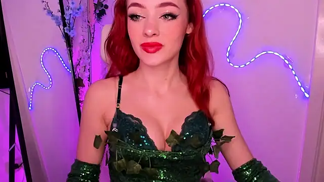 Snapshot of MiaRouge chatting on 22, 1, 2025 MiaRouge online show from 22, 1, 2025