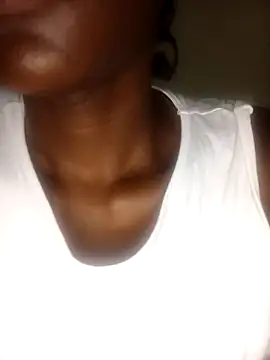 Snapshot of Hot_ebony30 chatting on 30, 11, 2025 Hot ebony30 online show from 30, 11, 2025