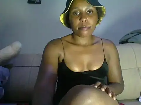 Snapshot of Candykitten chatting on 15, 4, 2026 Candykitten online show from 15, 4, 2026