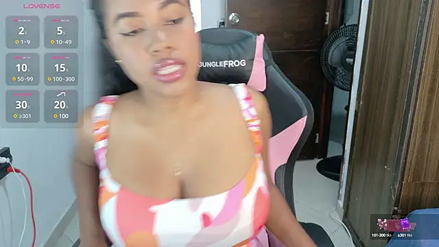 Snapshot of Abby_tits chatting on 15, 12, 2024 Abby tits online show from 15, 12, 2024