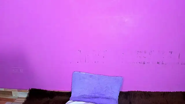 Snapshot of jade_brunnette chatting on 22, 12, 2024 jade brunnette online show from 22, 12, 2024