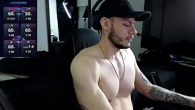 Snapshot of AceDKSR chatting on 11, 12, 2024 AceDKSR online show from 11, 12, 2024