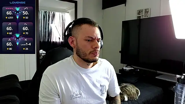 Snapshot of AceDKSR chatting on 14, 2, 2025 AceDKSR online show from 14, 2, 2025