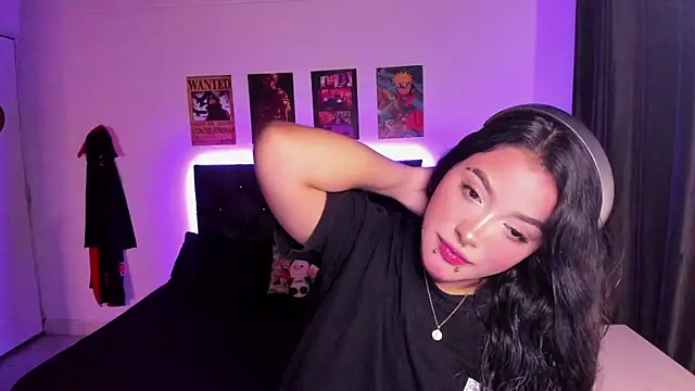 Mariana Hasper  online show from 20, 9, 2025