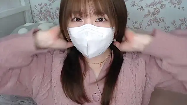 Snapshot of mei_hosina chatting on 28, 3, 2026 mei hosina online show from 28, 3, 2026