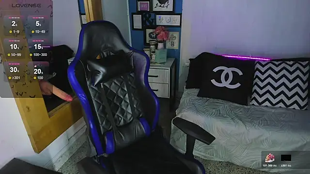 VladHellsing4 online show from 9, 11, 2025